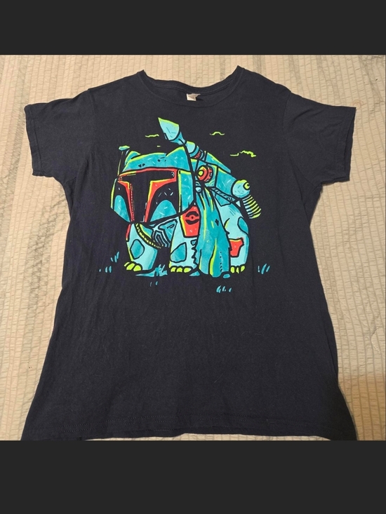 Gildan Tops - Gildan Boba Fett/ Bulbasaur Mashup T Shirt
